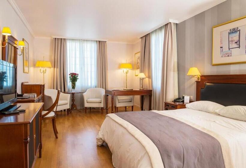 Номер Superior, Theoxenia Palace