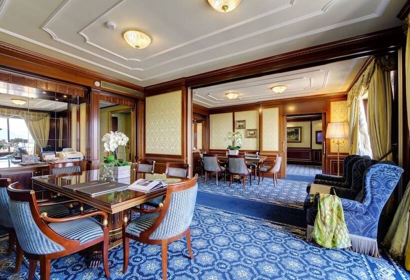 سوئیت پرزیدنت, Grand Hotel Dino