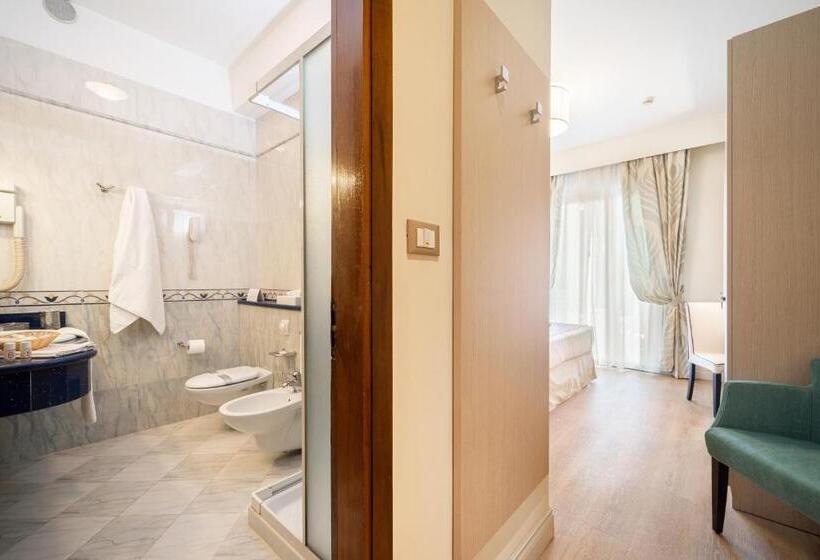 Номер Стандарт с Балконом, Ariston Molino Buja