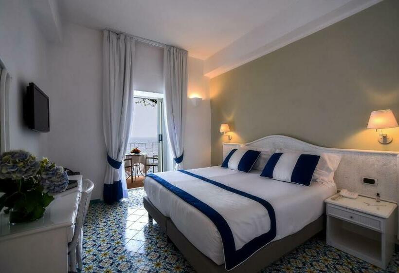 Классический Номер Вид на Море, Miramalfi