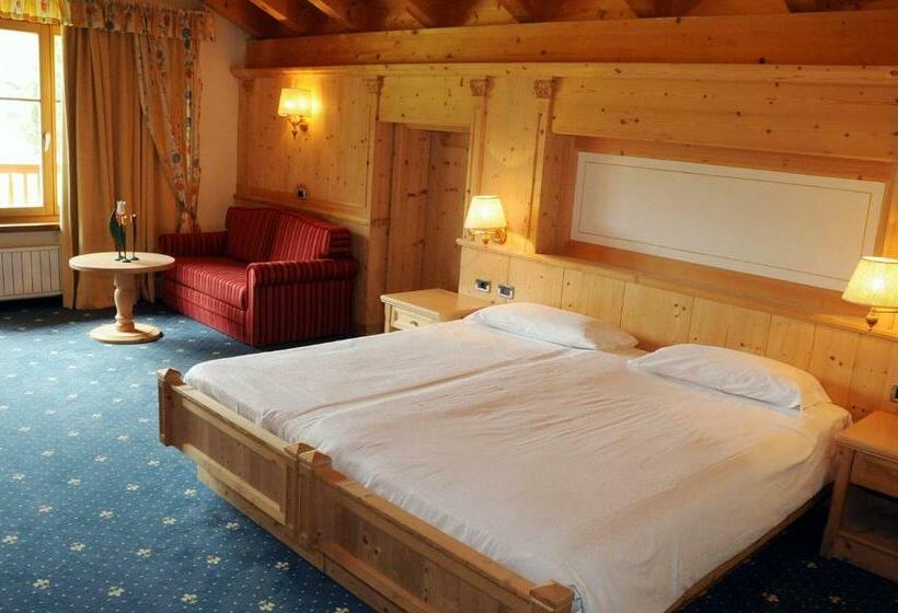Четырехместный Номер Superior, Th Corvara   Greif