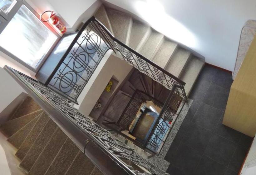 اتاق استاندارد یک نفره, Lux Hotel Durante