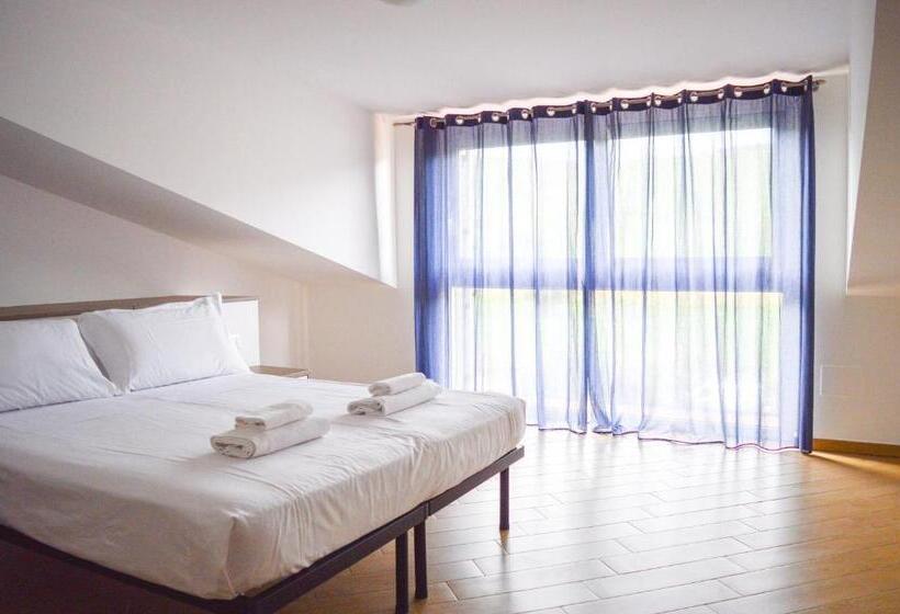 1 Bedroom Penthouse Apartment, Homiday   Residence K2