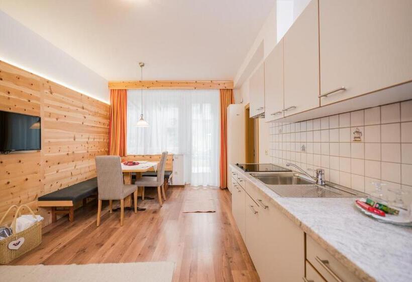 Номер Стандарт, Alpenwellnesshotel St. Veit