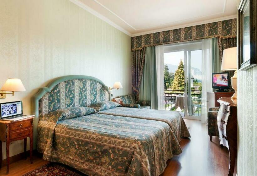 Номер Стандарт Трехместный, Grand Hotel Bristol
