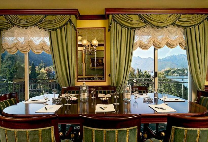 Люкс Сеньор, Grand Hotel Bristol