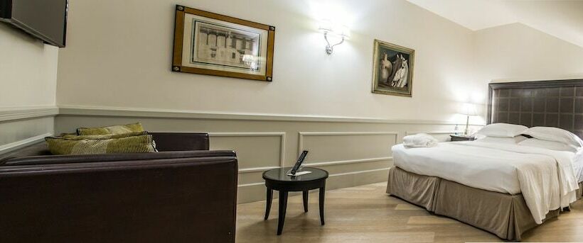 اتاق اجرایی, Grand Hotel Sitea