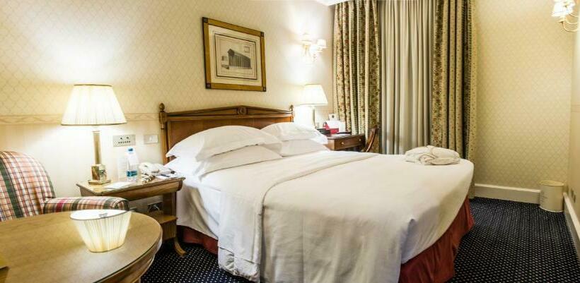 اتاق اکونومی, Grand Hotel Sitea