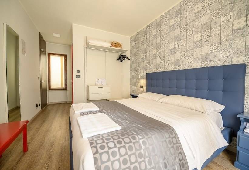 Номер Стандарт, & Apartments  Perpoin