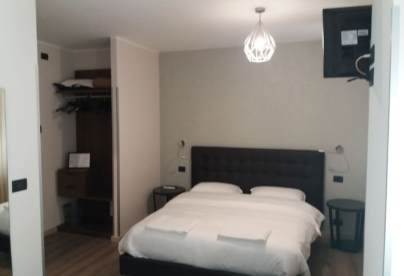 Номер Стандарт, & Apartments  Perpoin