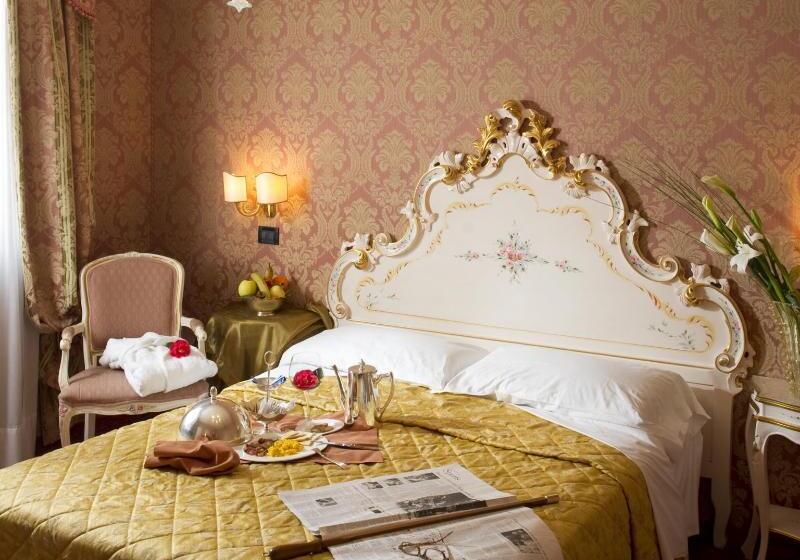غرفة سوبيريور, Carlton on The Grand Canal