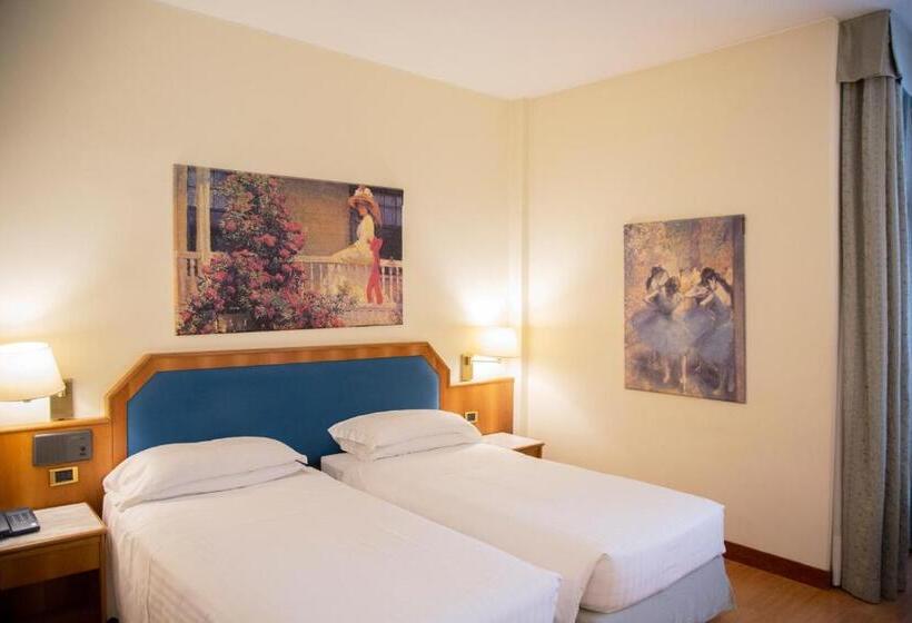Номер Superior, Ih Hotels Milano Eur   Trezzano Sul Naviglio