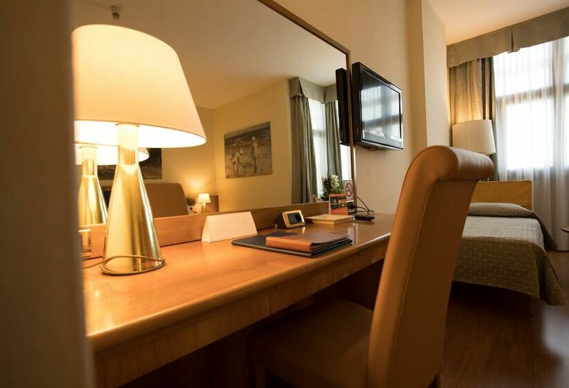 Номер Superior, Ih Hotels Milano Eur   Trezzano Sul Naviglio
