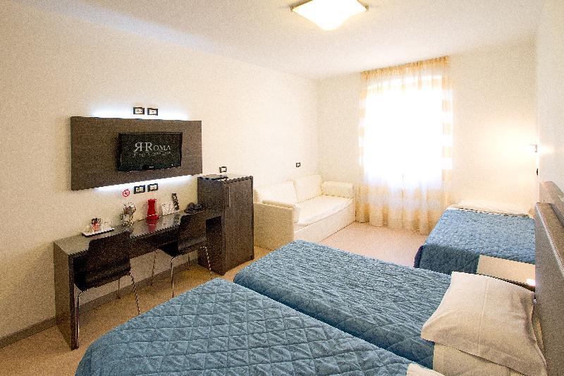 اتاق استاندارد سه نفره, Roma