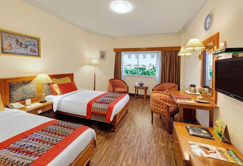 Номер Executive, Ambassador Ajanta Hotel, Aurangabad
