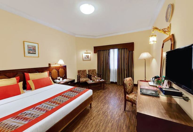Номер Deluxe, Ambassador Ajanta Hotel, Aurangabad