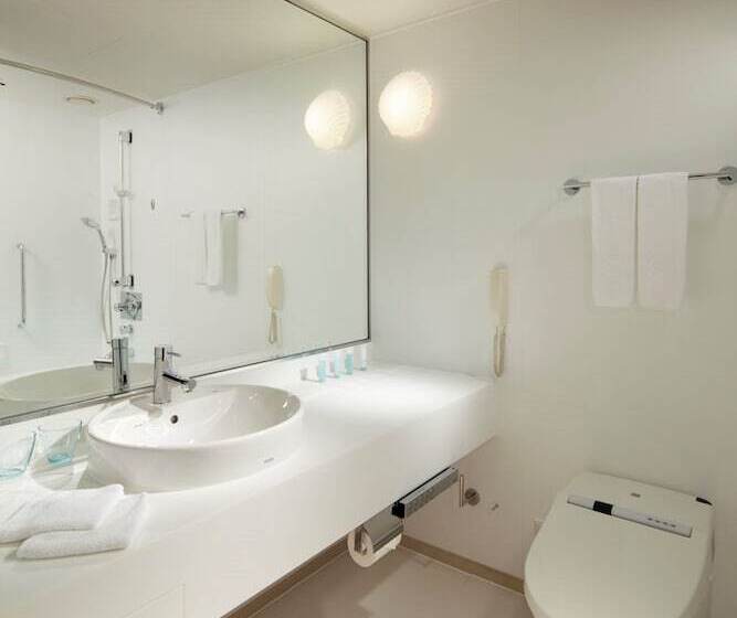Стандартный Номер Кровать Кинг, Hilton Tokyo Bay