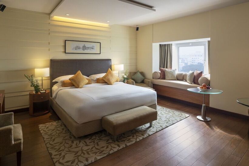 小型套房, Taj Coromandel