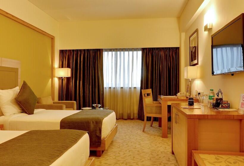 اتاق لوکس, The Suryaa  New Delhi