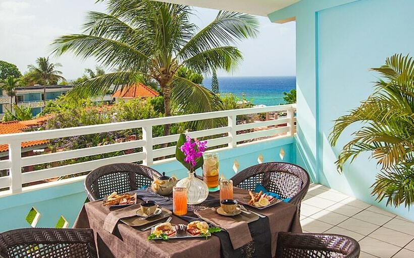 Deluxe Suite King Bed, Beaches Ocho Rios - All Inclusive