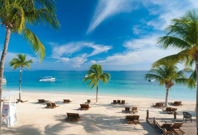 سوییت لوکس, Beaches Ocho Rios - All Inclusive