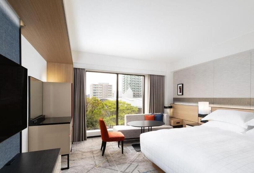 اتاق دلوکس با تخت کینگ و چشم‌انداز شهر, Sheraton Miyako Hotel Tokyo