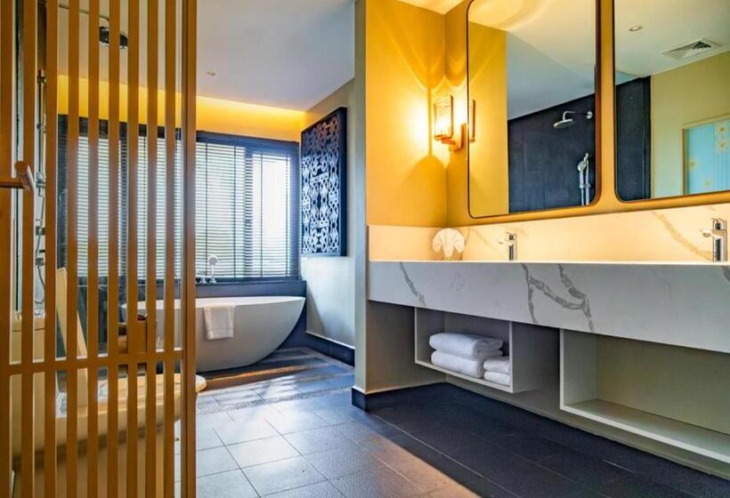 Люкс, Pelangi Beach Resort & Spa, Langkawi