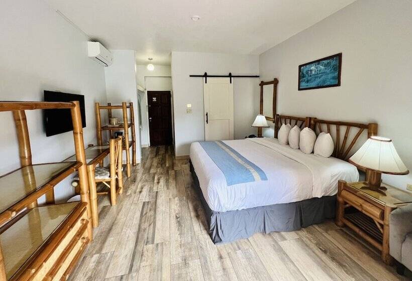 اتاق لوکس, Toby S Resort