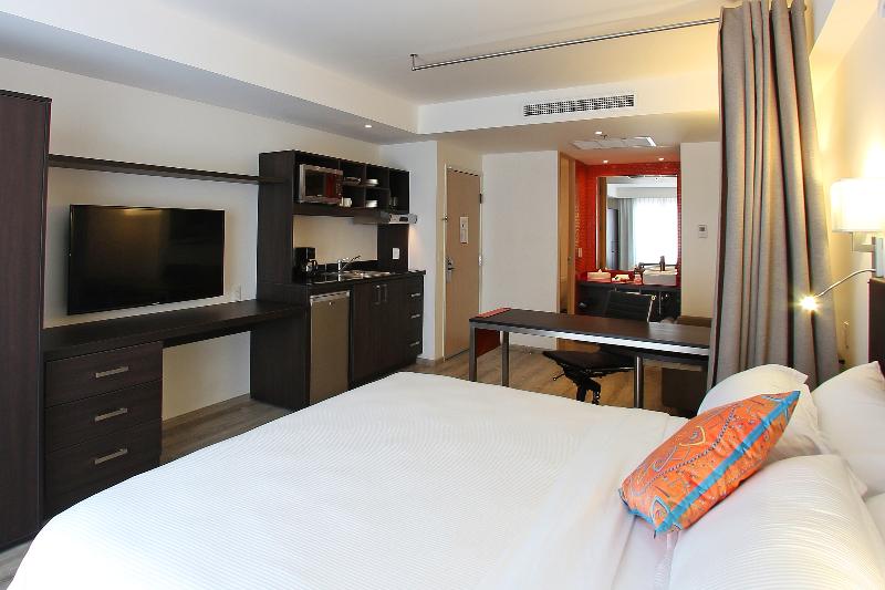 اتاق استاندارد, Fiesta Inn Queretaro