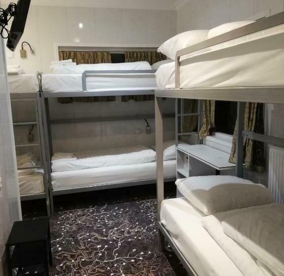 공동 객실, Budget Trianon