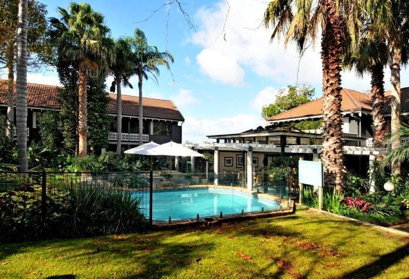 Standard Room Adapted for people with reduced mobility, Emerald Inn On Takapuna Beach