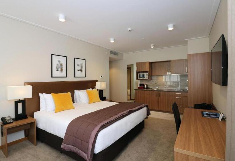 Estúdio Superior, The Victoria Hotel Dunedin