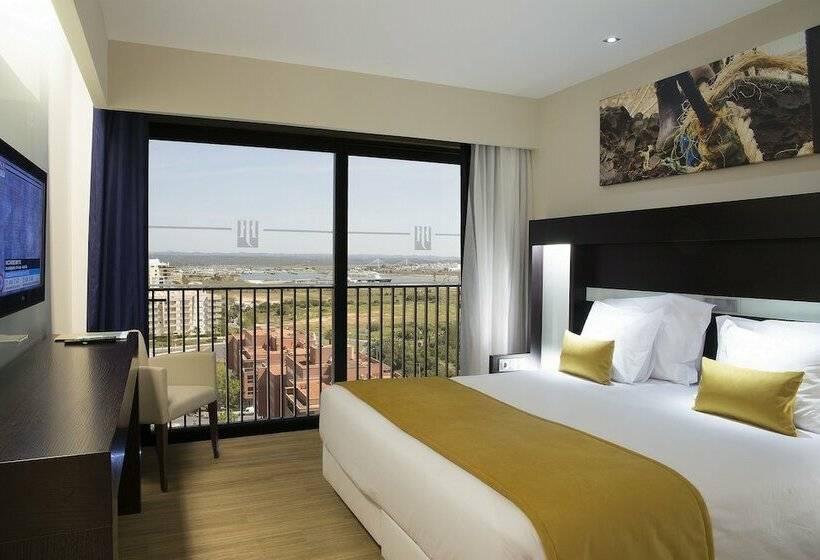 Family Suite, Jupiter Algarve Hotel - Beach & Spa