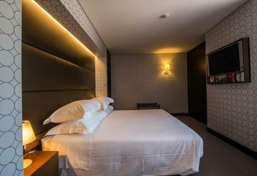 豪华套房, Porto Palácio Hotel By The Editory