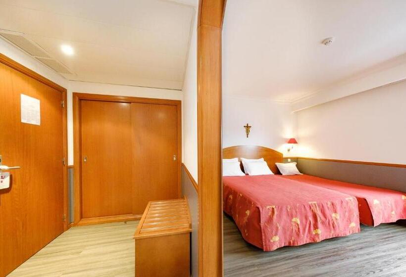 Номер Стандарт Трехместный, Santo Amaro   Sa Hotels