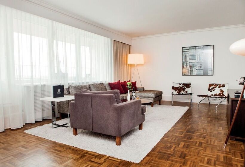 سوییت, Elite Park Avenue