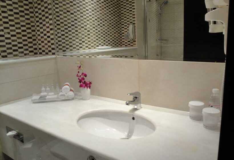 Номер Стандарт, Crowne Plaza Jeddah, An Ihg