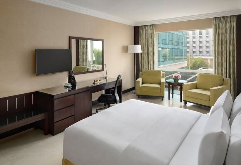 Suíte para Deficientes Físicos, Crowne Plaza Jeddah, An Ihg