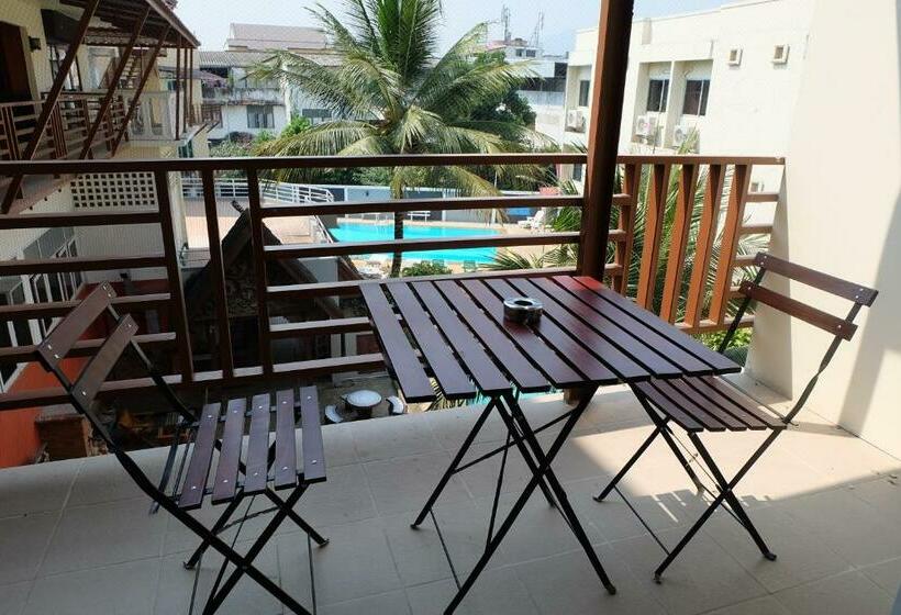 اتاق لوکس, Prince Hotel Chiang Mai