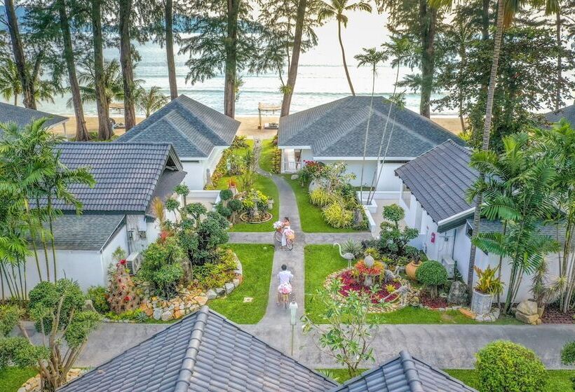 스탠다드 룸 가든 전망, Thavorn Beach Village Resort & Spa Phuket