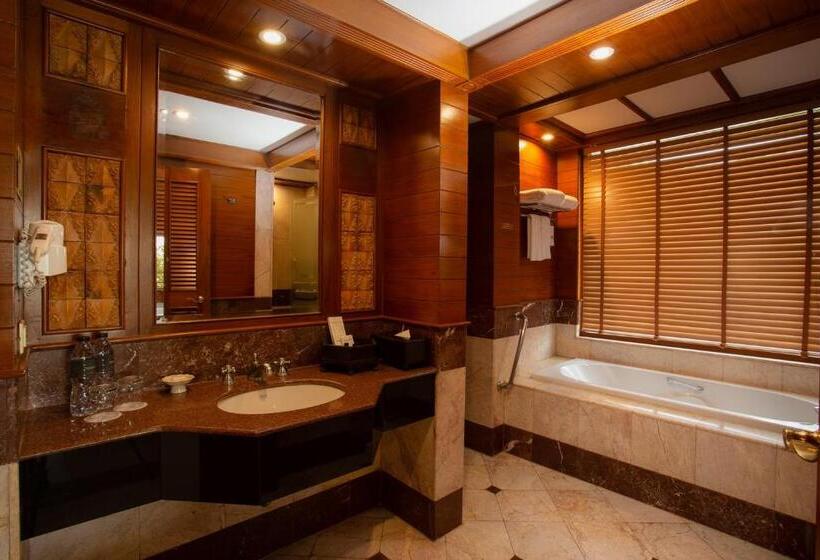 스탠다드 테라스 룸, Thavorn Beach Village Resort & Spa Phuket