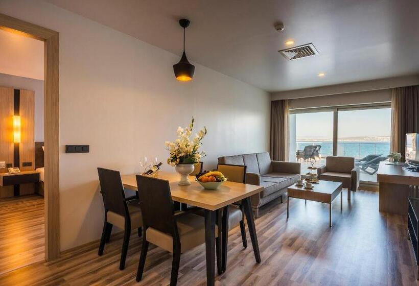 Люкс с Видом, Altin Yunus Hotel & Spa çeşme