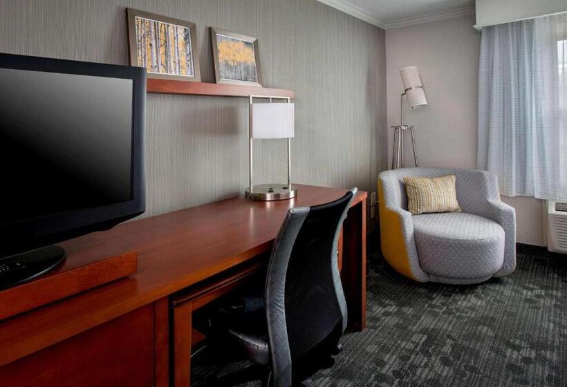 Люкс Кровать Кинг, Sonesta Select Tinton Falls Eatontown