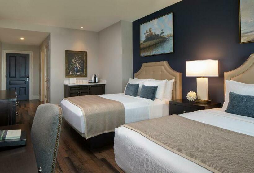 Номер Стандарт Вид на Бассейн, Belleview Inn