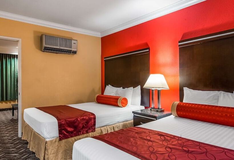 Люкс с Балконом, Best Western Moreno Hotel & Suites