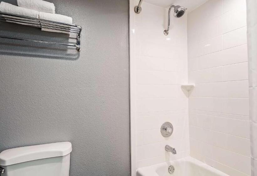 اتاق استاندارد با چشم‌انداز شهر, Best Western Yacht Harbor