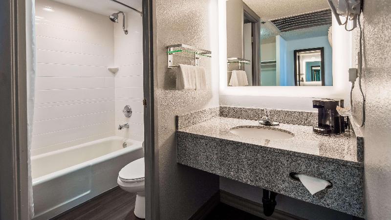 اتاق استاندارد با تخت بزرگ, Best Western Yacht Harbor