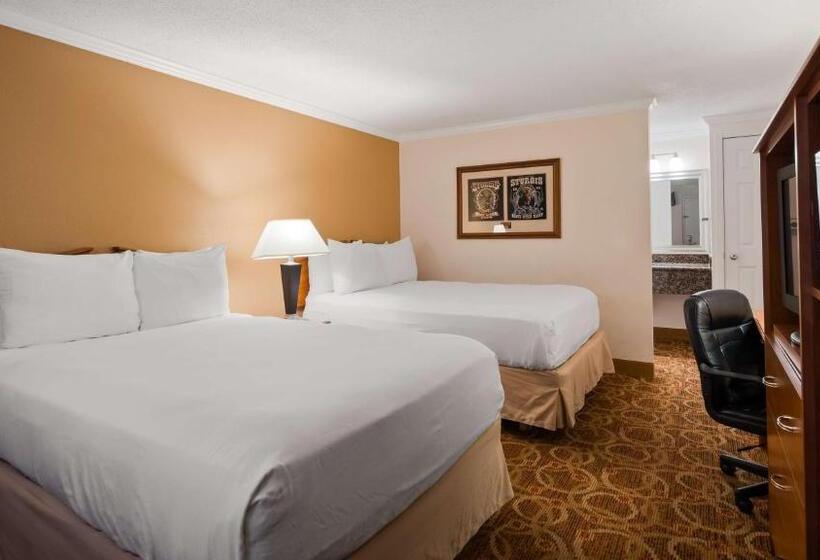 Chambre Standard 2 Lits Doubles, Sturgis Lodge And Suites