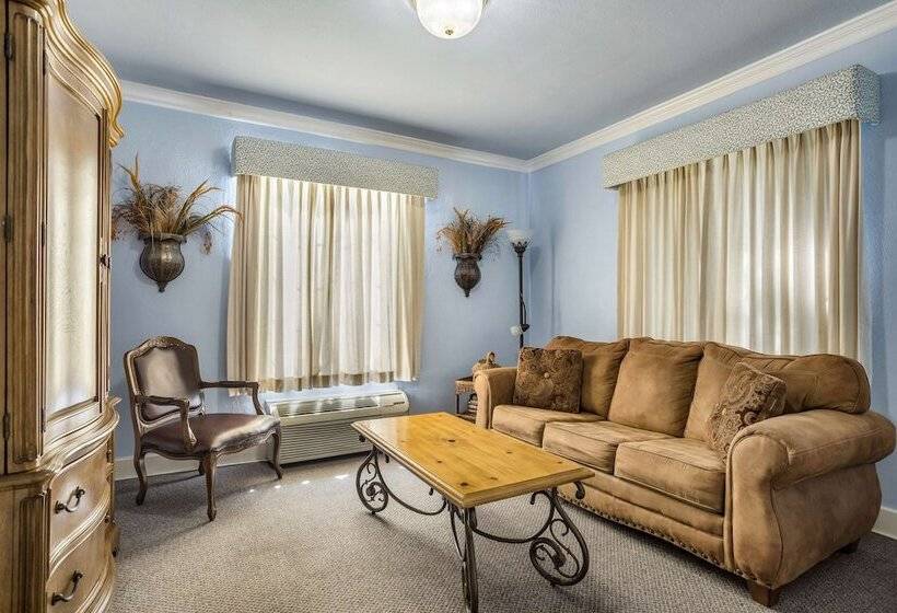 Апартаменты 1 Спальня, Americas Best Value Inn Historic Clewiston Inn