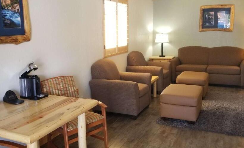 스위트 킹사이즈 침대, Best Western East Zion Thunderbird Lodge
